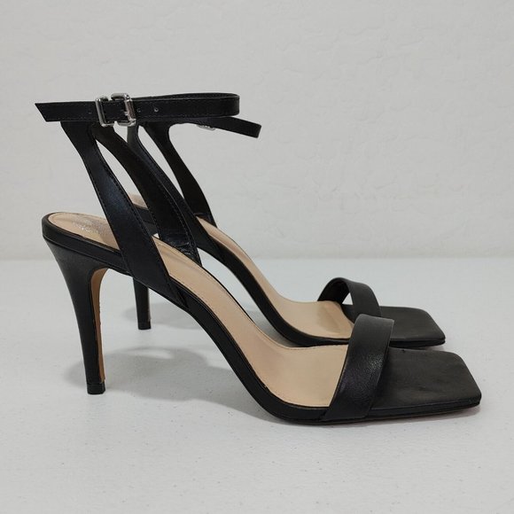 Vince Camuto Women's Saprenda 2 Heeled Sandal Black FITS LIKE 9 READ - Picture 4 of 12